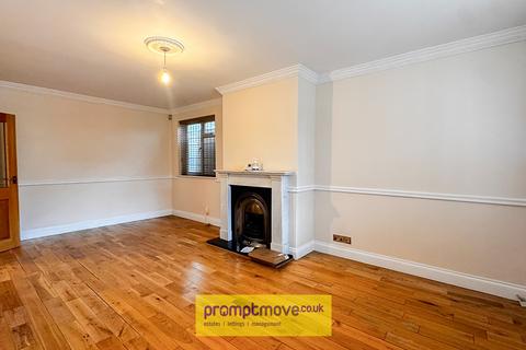 4 bedroom detached house to rent, Ashcroft Road Luton LU2 9AU