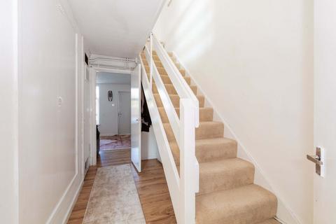 3 bedroom end of terrace house for sale, Spackmans Way, , Slough SL1