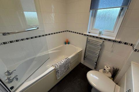 2 bedroom semi-detached house to rent, March Road, Fife