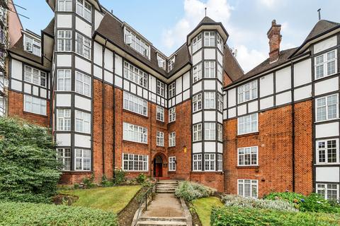 3 bedroom flat for sale, Burgess Hill, West Hampstead, London, NW2