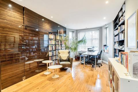 3 bedroom flat for sale, Burgess Hill, West Hampstead, London, NW2