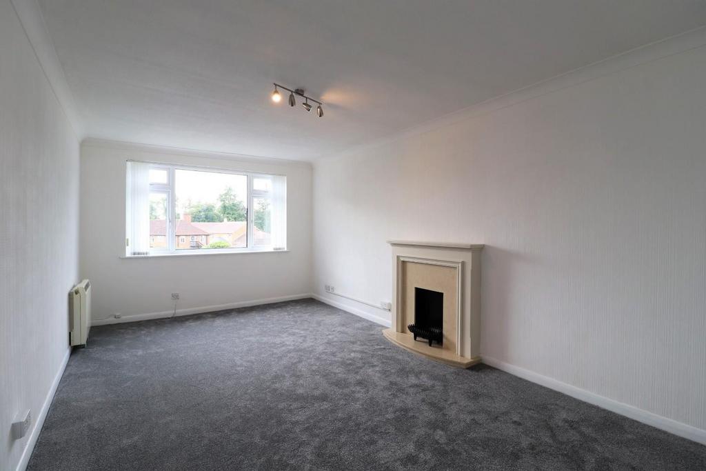 Apartment in Leicester, Knighton - View 2