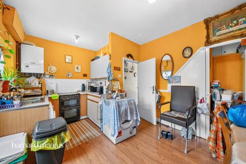 undefined, Seymour Avenue, London