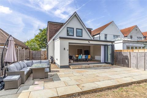 4 bedroom detached house for sale, New Haw Road, New Haw Road, Addlestone, Surrey, KT15