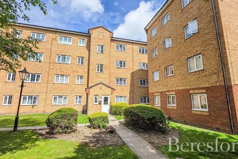 1 bedroom apartment for sale, Wellington House, Gidea Park, RM2