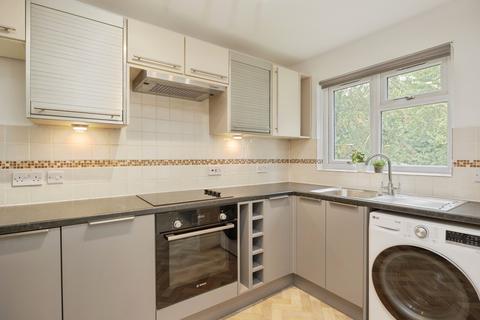 3 bedroom semi-detached house for sale, Green Way, Tunbridge Wells, Kent, TN2