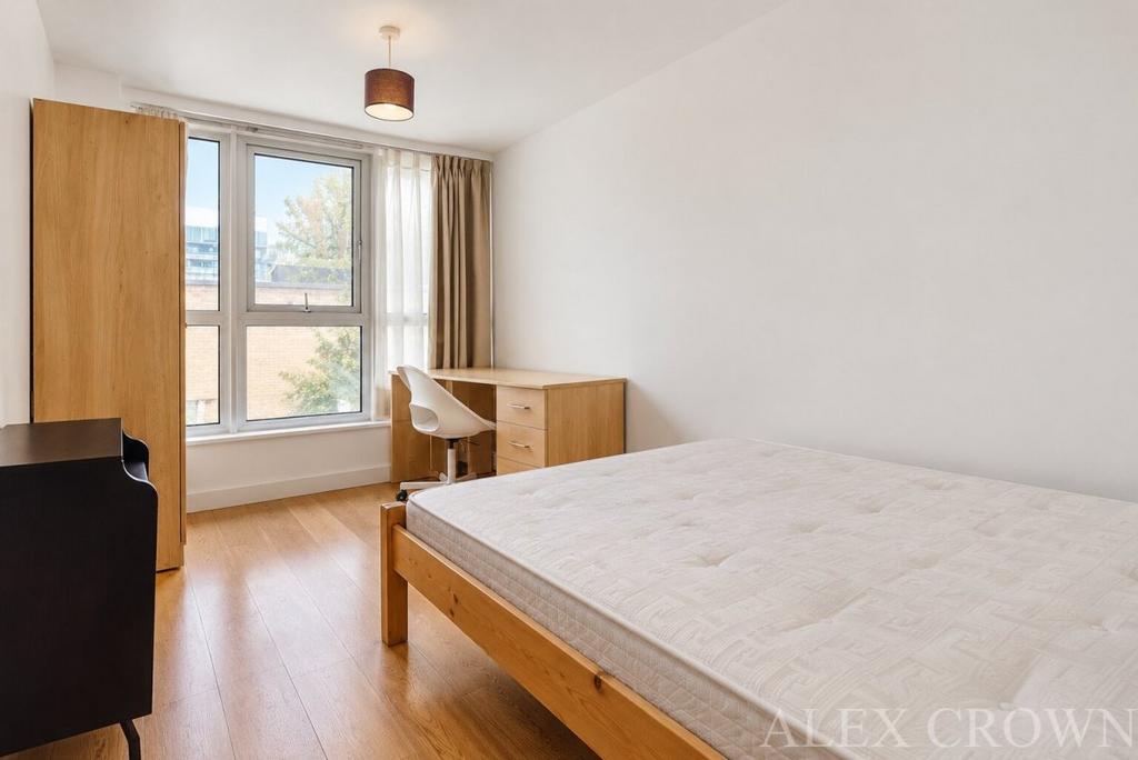 Apartment in London - More