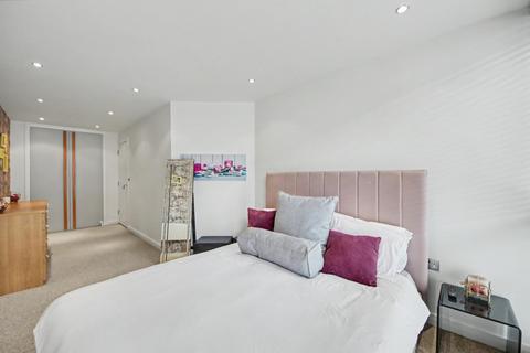 3 bedroom apartment for sale, Fairbairn Building, Ancoats, Manchester