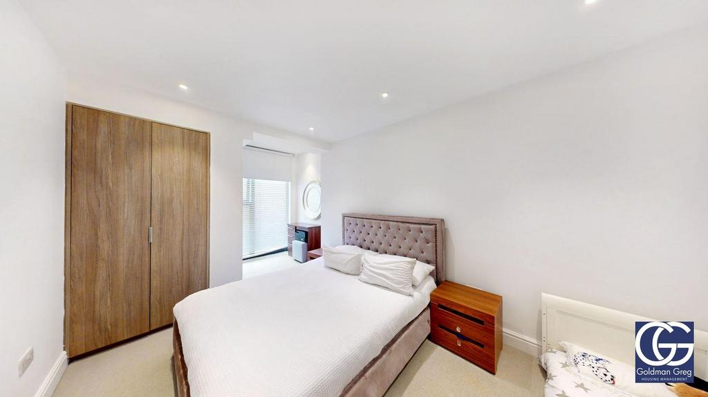 Apartment in London, Oakleigh Park, New Barnet - View 4
