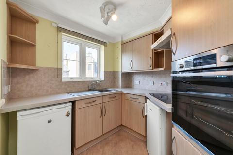 1 bedroom flat for sale, Fish Hill, Royston SG8