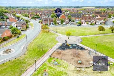 4 bedroom detached house for sale, Lady Grey Avenue, Heathcote CV34