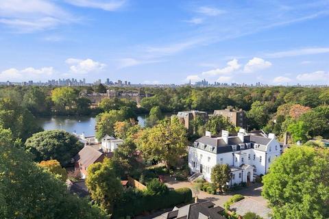 2 bedroom apartment for sale, Orwell Lodge, South Woodford
