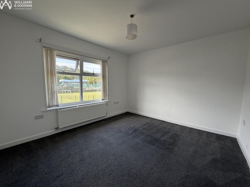House in Bangor, Gwynedd - More
