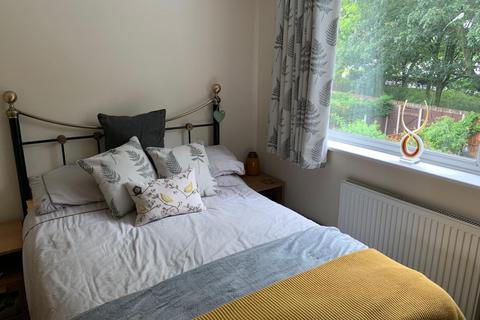 2 bedroom house to rent, Barrett Close, Kings Lynn, Norfolk