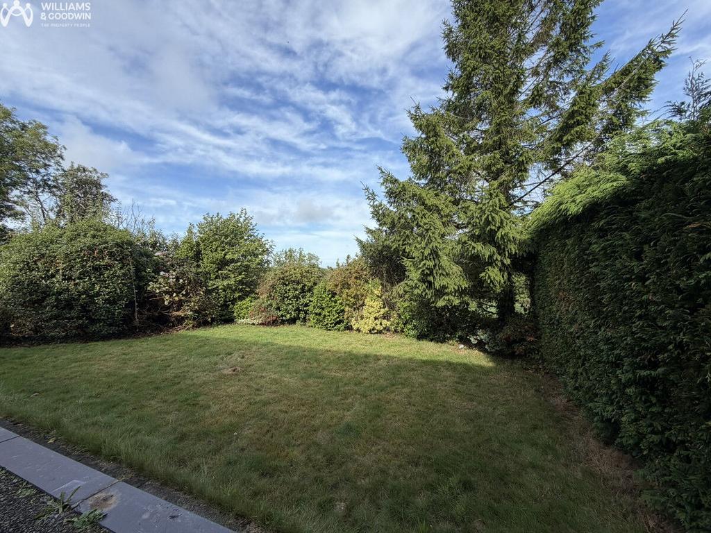 House in Bangor, Gwynedd - View 4