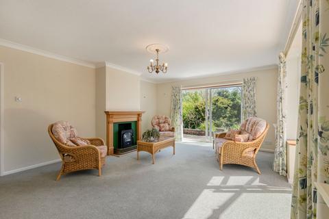 2 bedroom detached bungalow to rent, Gressenhall