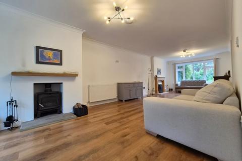 undefined, North Street, Scalby, YO13