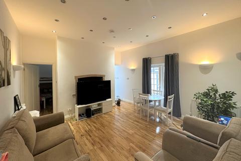 1 bedroom flat to rent, Alexandra Terrace, Exmouth EX8