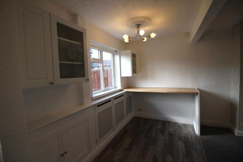 2 bedroom house to rent, Gleneagles Road