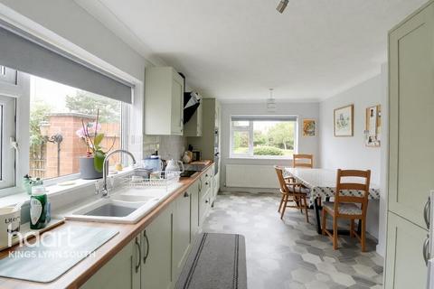 2 bedroom bungalow for sale, Broadlands Close, King's Lynn