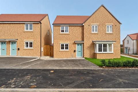 2 bedroom end of terrace house to rent, Furnace Drive, S81
