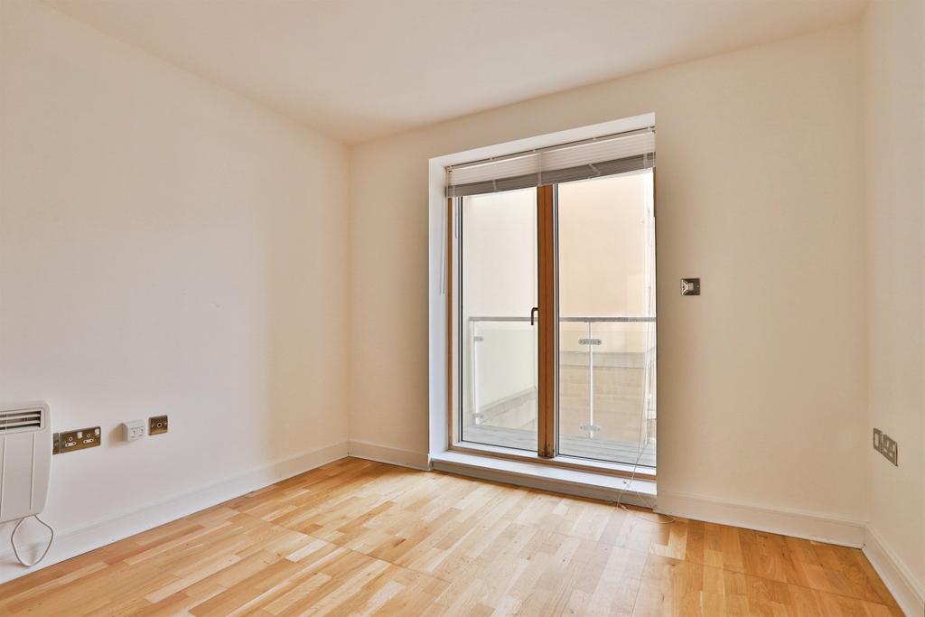Apartment in Bournemouth - View 5