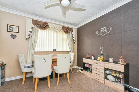 undefined, Oaksey Road, SWINDON