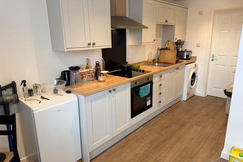 1 bedroom flat to rent, St. Nicholas Street, THETFORD