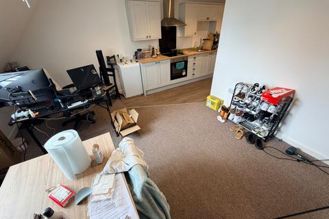 1 bedroom flat to rent, St. Nicholas Street, THETFORD