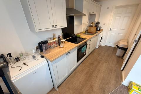 1 bedroom flat to rent, St. Nicholas Street, THETFORD