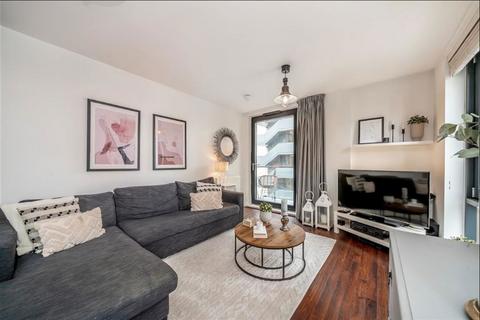 2 bedroom flat for sale, Palmers Road, London E2