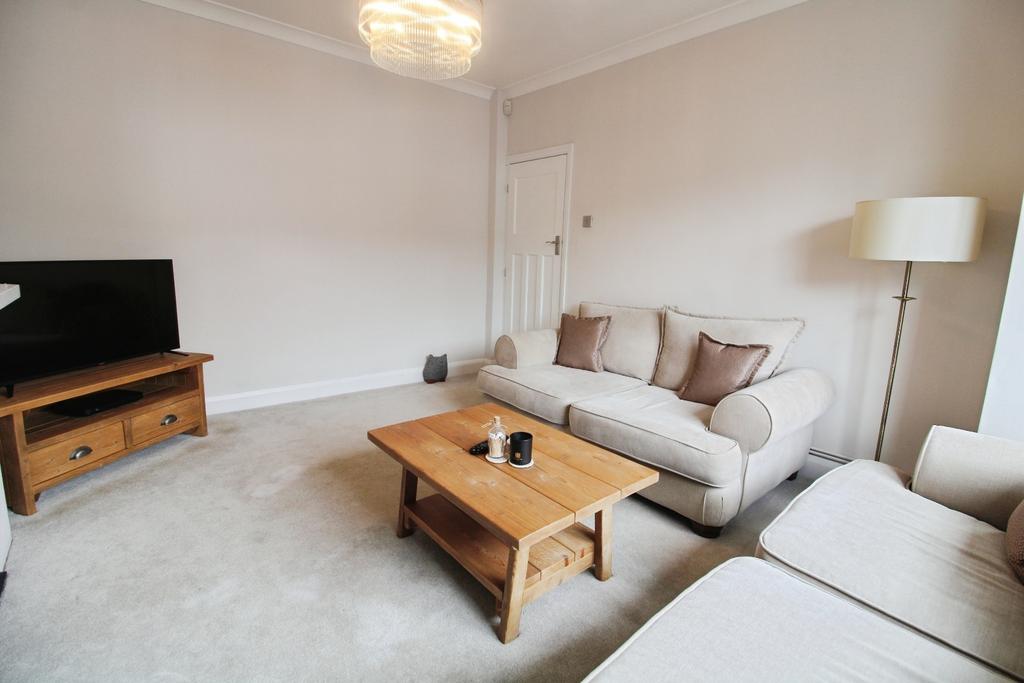 House in London - View 4