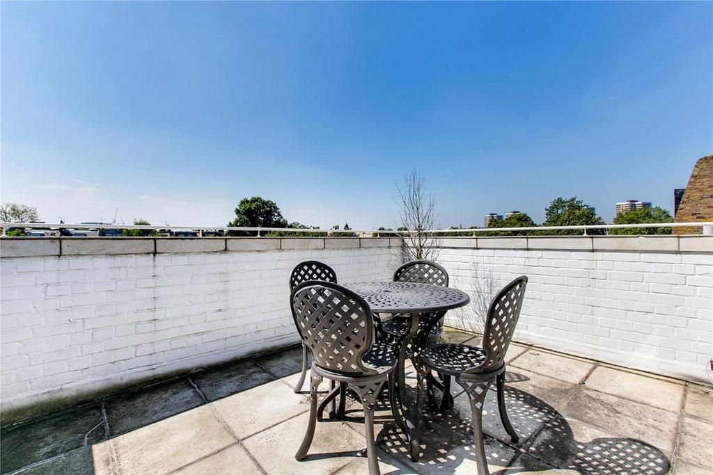 Apartment in London, Royal Borough of Kensington and Chelsea - More