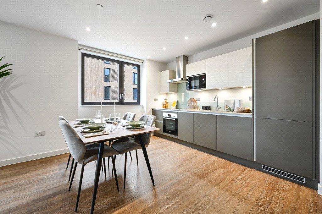 Apartment in London - View 2