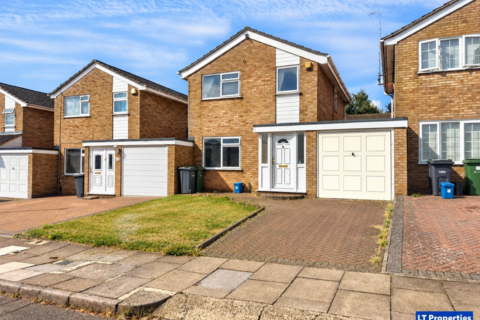 3 bedroom semi-detached house to rent, Luton LU2