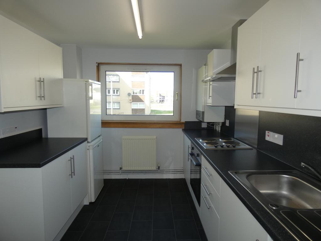 Apartment in Sighthill - More
