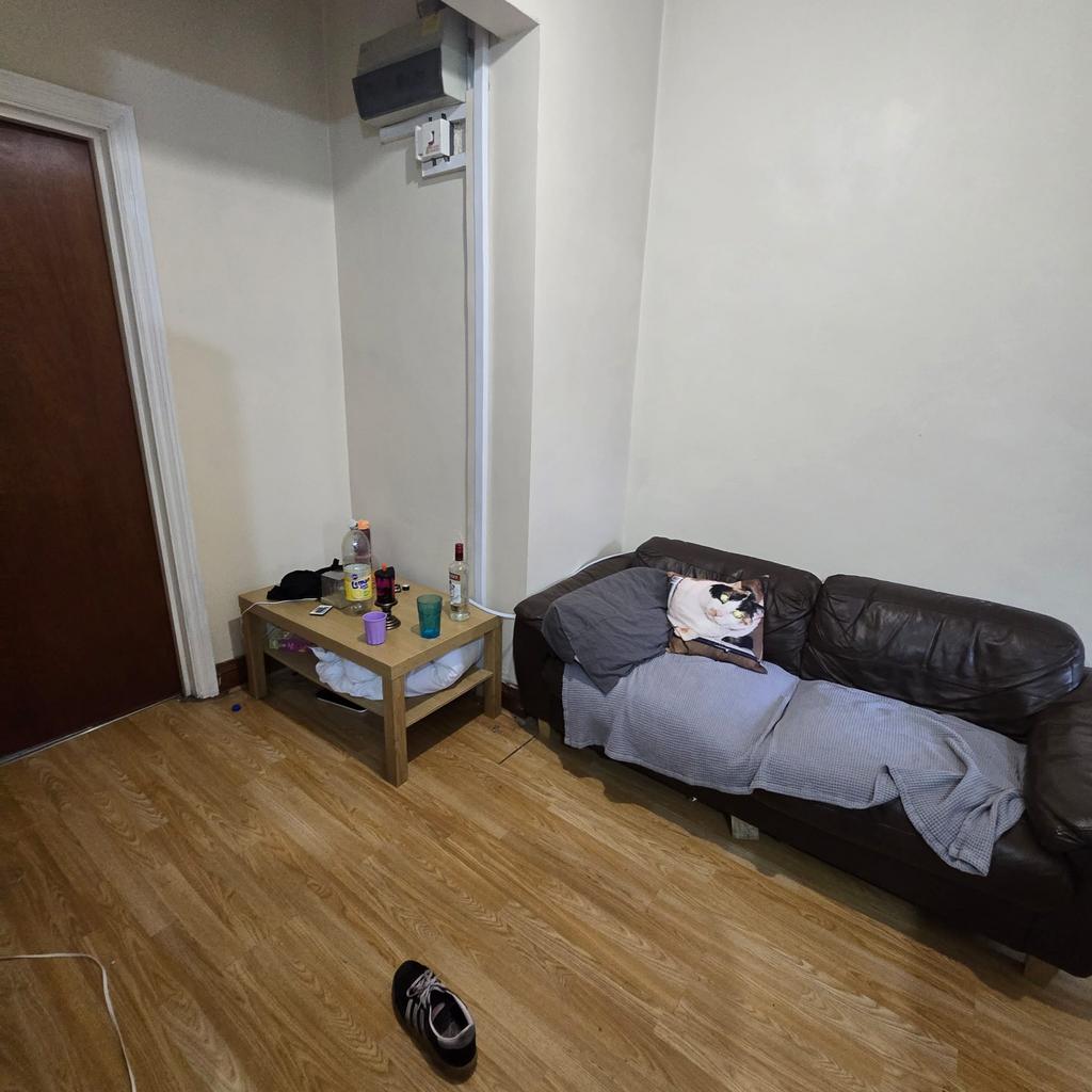 Apartment in Birmingham, Selly Oak - View 4