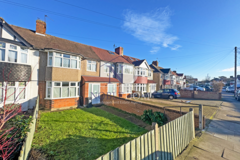 3 bedroom terraced house to rent, Amhurst Gardens