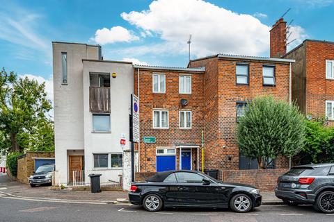 4 bedroom terraced house for sale, Newington Green, N16, Stoke Newington, London, N16