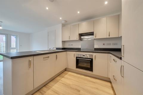2 bedroom semi-detached house to rent, Sudbury CO10