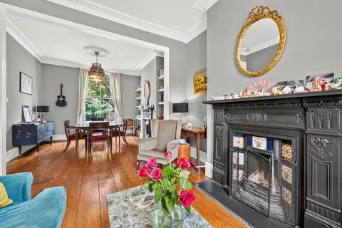 3 bedroom terraced house for sale, Queen Margarets Grove, Islington N1