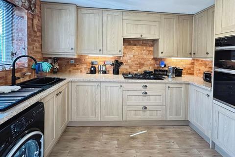 3 bedroom terraced house for sale, Groeswen Park, Port Talbot, SA13
