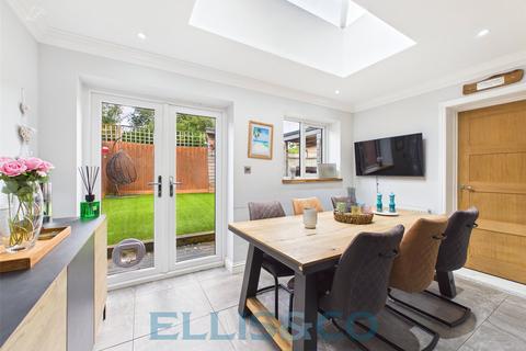 3 bedroom semi-detached house for sale, Town Acres, Tonbridge, Kent, TN10