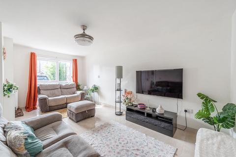 4 bedroom semi-detached house for sale, Lange Road, Harrow, HARROW, HA2