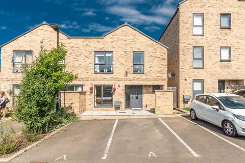 4 bedroom semi-detached house for sale, Lange Road, Harrow, HARROW, HA2
