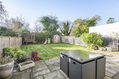 4 bedroom semi-detached house for sale, Westpole Avenue, Cockfosters, EN4