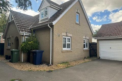 3 bedroom chalet to rent, Sutton Road, Leverington, WISBECH