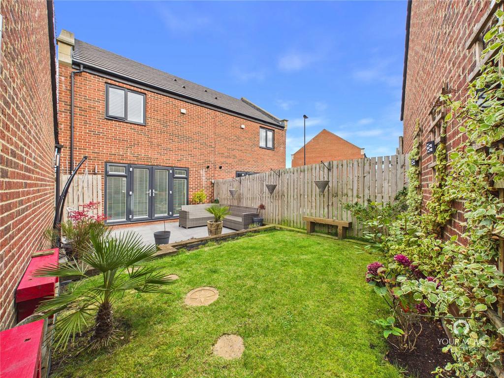 House in Newcastle upon Tyne - View 4