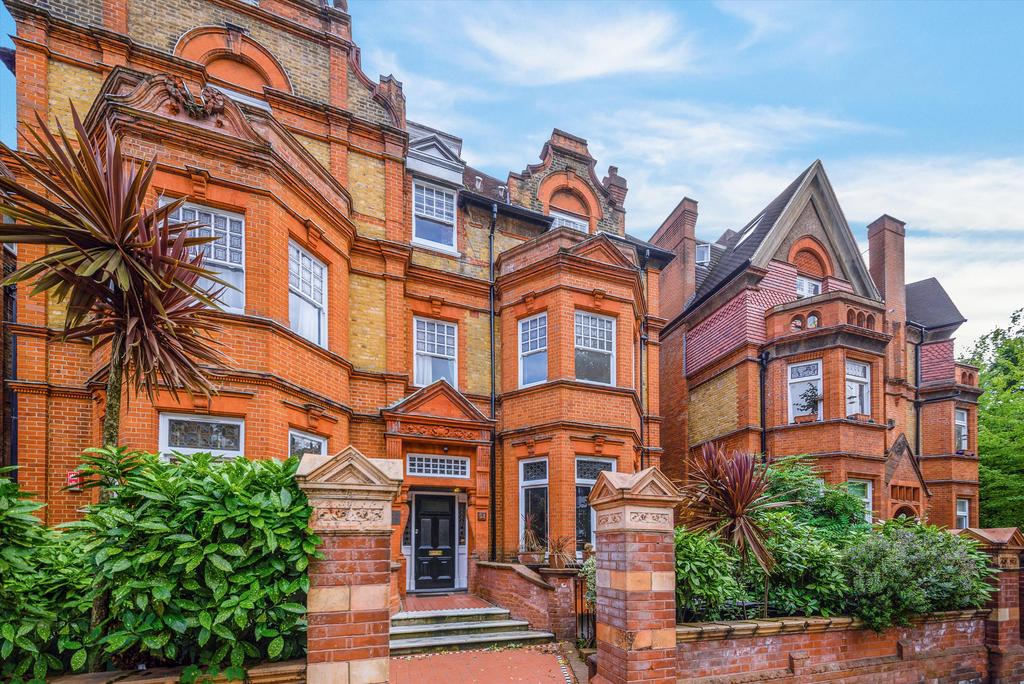 Apartment in London - View 2