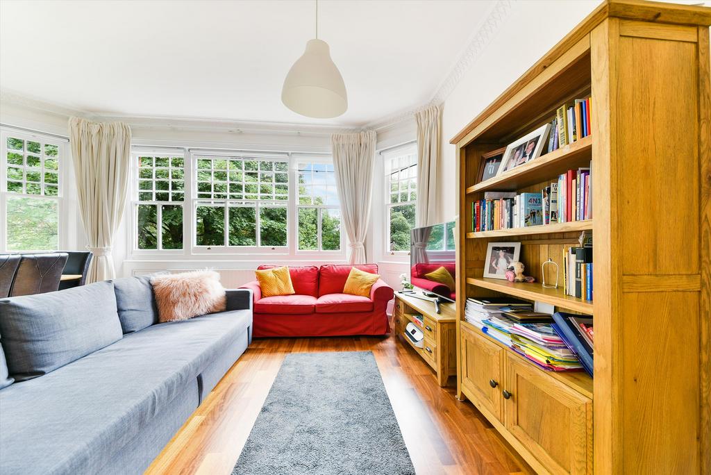 Apartment in London - View 5